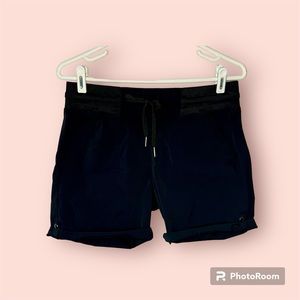 Kyodan shorts, size Medium